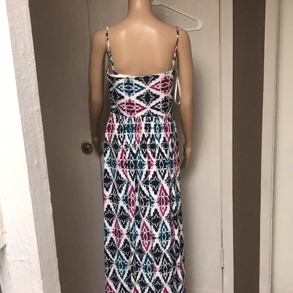 AnnTaylor Maxi Dress - Picture 8 of 9